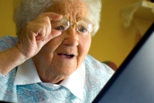 granny-grandma-internet-old-people.jpg